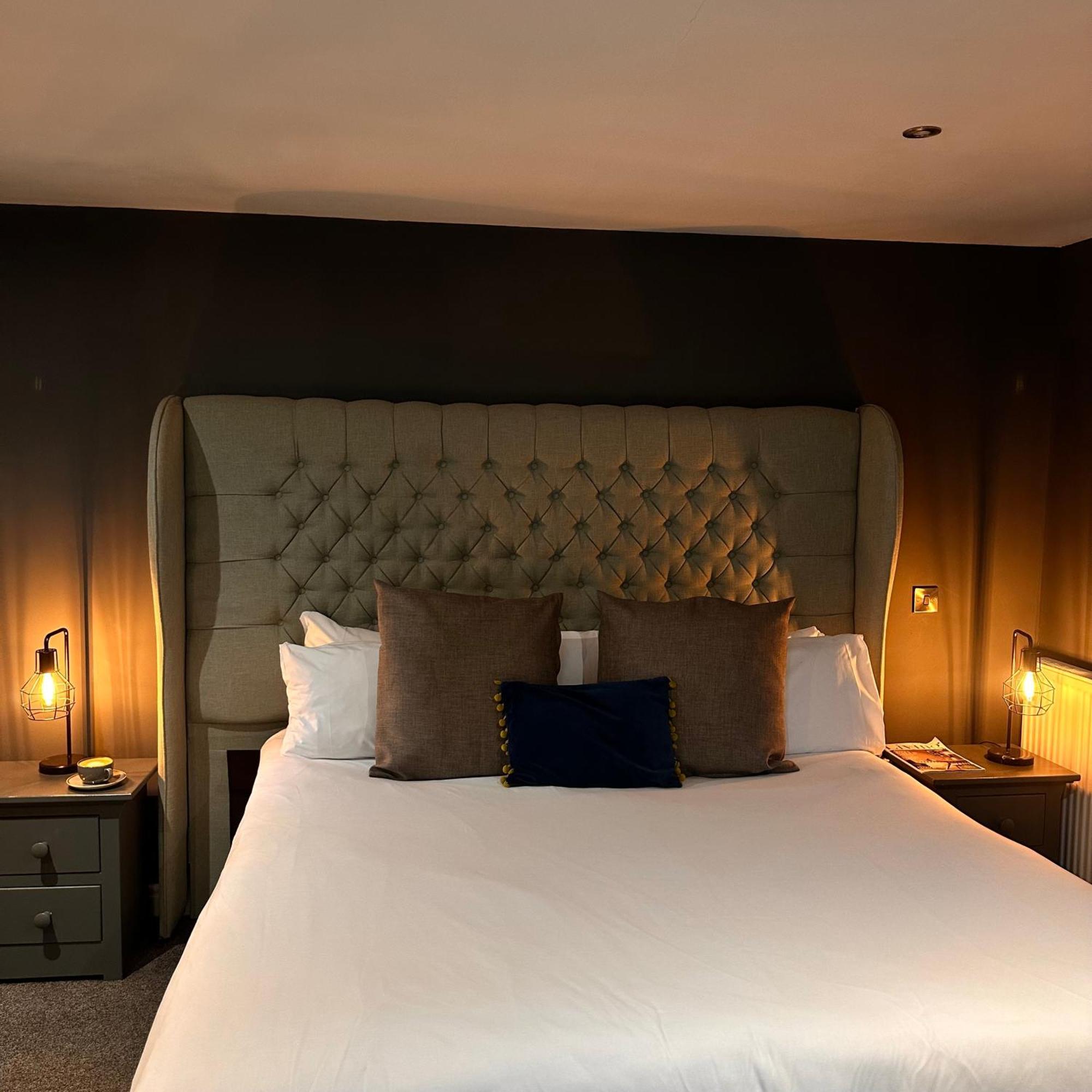 The Vicarage Hotell Holmes Chapel Eksteriør bilde